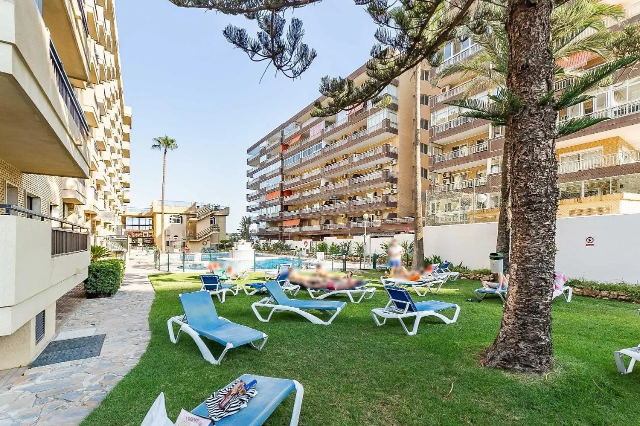 76-Lovely Beach Front Apartment In Fuengirola