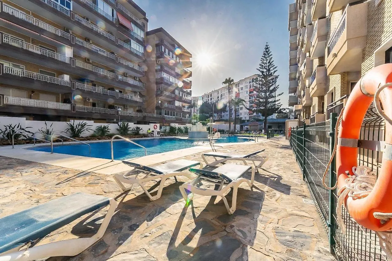 76-Lovely Beach Front Apartment In Fuengirola Espagne